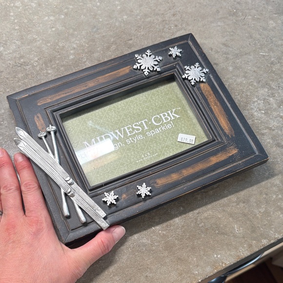 Rustic Ski and Snowflake Picture Frame NWT - Picture 4 of 5